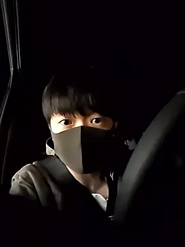 Snapshot of shin_brief chatting on February 28, 2026, 9:31 am shin brief online show from February 28, 2026, 9:31 am