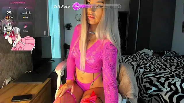 Anya Belle online show from November 11, 2025, 5:57 am