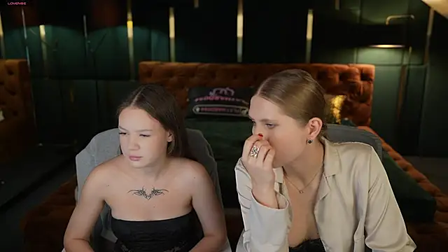 Tiana Princesss online show from December 5, 2025, 3:54 pm