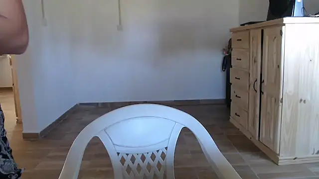 Missforever online show from February 15, 2026, 7:02 pm