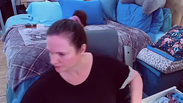 Snapshot of ninajaymes chatting on February 3, 2026, 4:21 am ninajaymes online show from February 3, 2026, 4:21 am