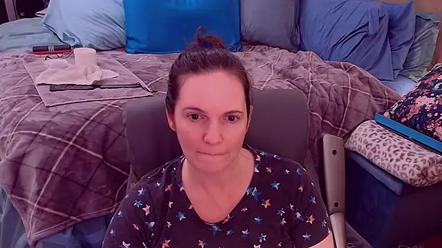 ninajaymes online show from November 26, 2025, 2:11 am