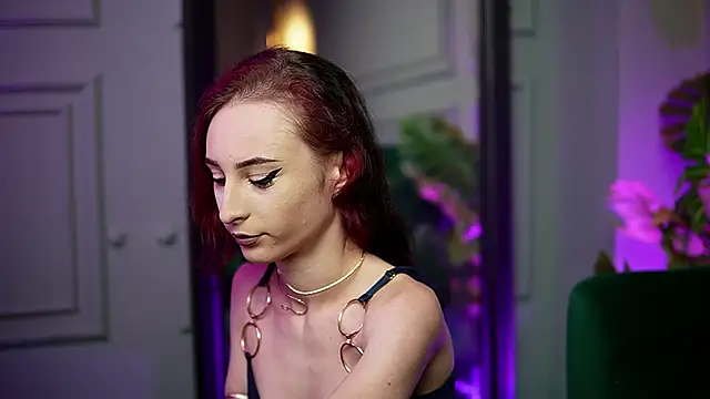 SaraiAngel online show from November 8, 2025, 8:56 pm