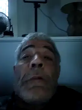 Snapshot of orcajaws52 chatting on March 19, 2025, 10:31 pm orcajaws52 online show from March 19, 2025, 10:31 pm