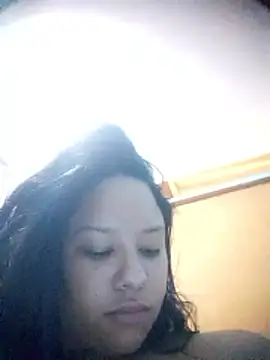 Snapshot of EAAM1@xh chatting on March 11, 2026, 10:04 pm EAAM1xh online show from March 11, 2026, 10:04 pm