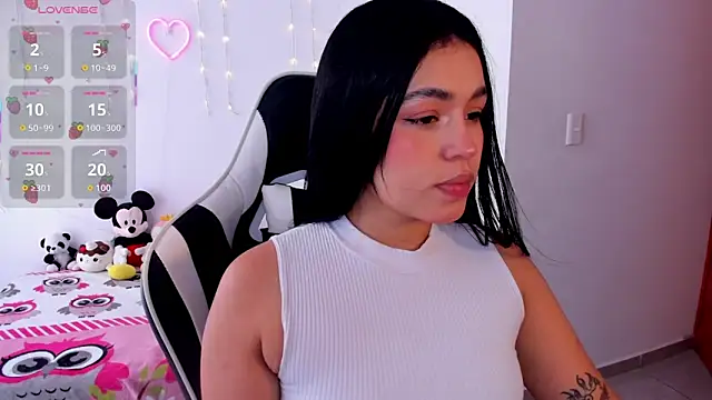 Snapshot of AvaScott_ chatting on January 7, 2026, 6:57 pm AvaScott online show from January 7, 2026, 6:57 pm