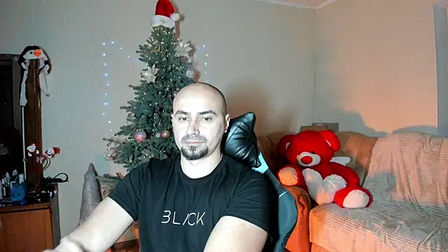 Snapshot of Gri_SH chatting on December 22, 2025, 7:58 pm Gri SH online show from December 22, 2025, 7:58 pm