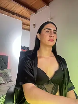 Snapshot of lola_diez chatting on November 17, 2025, 8:46 pm lola diez online show from November 17, 2025, 8:46 pm