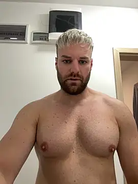 TheKevinboy online show from September 12, 2025, 11:37 pm