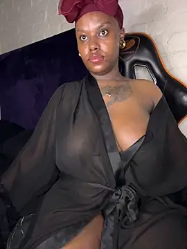 Snapshot of QUEEN_NOBUHLE_777 chatting on January 31, 2026, 10:52 pm QUEEN NOBUHLE 777 online show from January 31, 2026, 10:52 pm