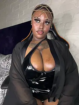 QUEEN NOBUHLE 777 online show from March 27, 2026, 10:54 pm