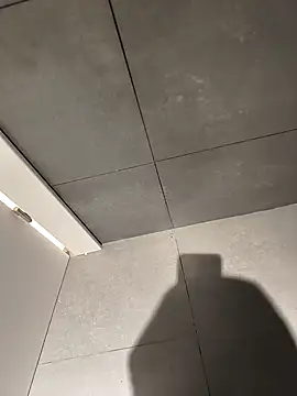 penchis90 online show from November 28, 2025, 6:46 am