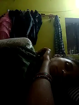 Snapshot of Punam_jindal chatting on September 10, 2025, 11:37 pm Punam jindal online show from September 10, 2025, 11:37 pm