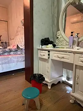 Snapshot of smgirls chatting on October 27, 2025, 9:32 am smgirls online show from October 27, 2025, 9:32 am