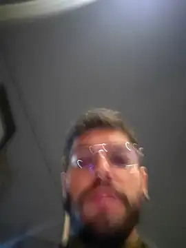 DanteWinter online show from November 24, 2025, 2:44 am