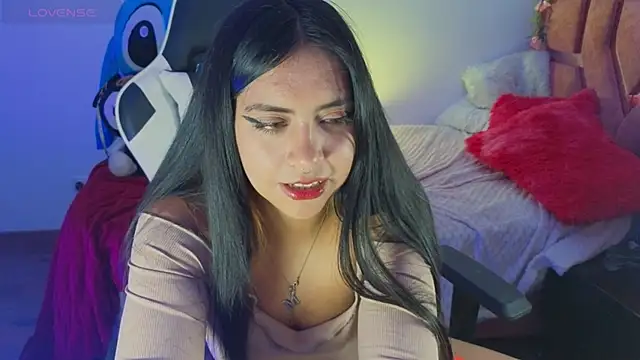 Snapshot of Mia_bunny15 chatting on October 27, 2025, 3:51 am Mia bunny15 online show from October 27, 2025, 3:51 am