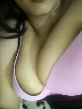 Snapshot of Soltaana chatting on March 15, 2026, 9:55 pm Soltaana online show from March 15, 2026, 9:55 pm