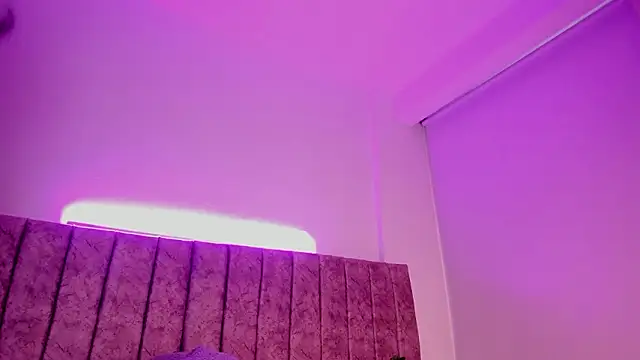 Ambeer fox  online show from March 17, 2026, 12:30 pm