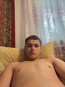 Snapshot of gjollyros chatting on September 30, 2025, 10:32 am gjollyros online show from September 30, 2025, 10:32 am