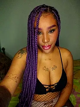 Queen Amara online show from November 28, 2025, 3:17 am