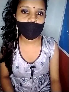 Snapshot of Komal-Rajput chatting on October 2, 2025, 5:27 pm Komal-Rajput online show from October 2, 2025, 5:27 pm