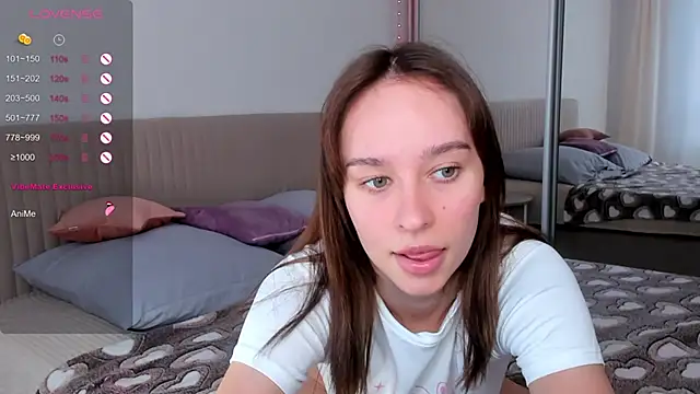 Snapshot of _Alissaa chatting on September 22, 2025, 2:56 pm  Alissaa online show from September 22, 2025, 2:56 pm
