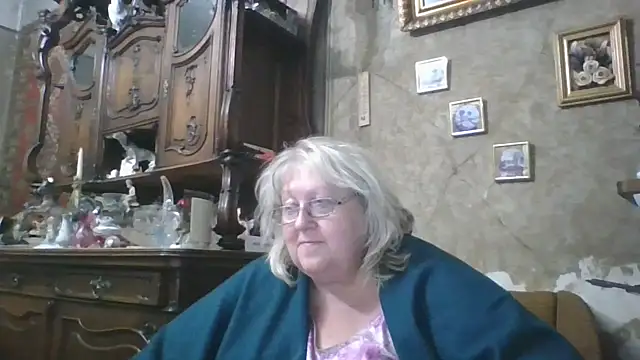 Snapshot of Lala-Love56 chatting on September 10, 2025, 7:13 pm Lala-Love56 online show from September 10, 2025, 7:13 pm