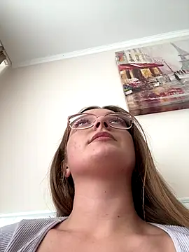 Bellatrisssaa online show from October 20, 2025, 12:27 pm