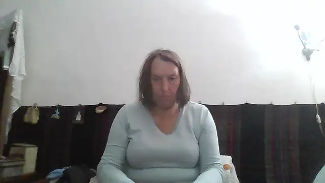 AnnaLive570 online show from May 11, 2026, 4:14 am