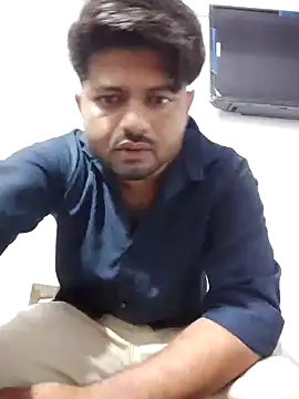 Snapshot of urhotboymeet chatting on September 25, 2025, 11:16 am urhotboymeet online show from September 25, 2025, 11:16 am