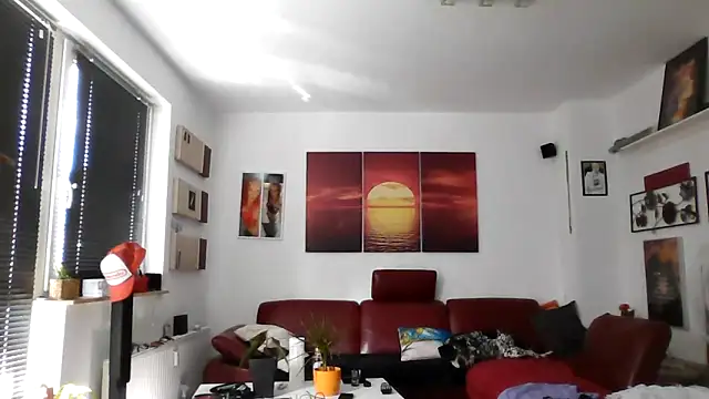 hellgirl1980 online show from September 27, 2025, 11:49 am