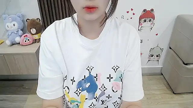 Eirlys18 online show from October 10, 2025, 1:28 am