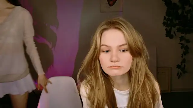 Yoka paradoXXX online show from October 30, 2025, 5:17 am