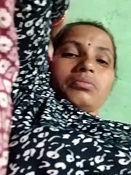 Snapshot of KIRTI12_HOT chatting on October 22, 2025, 4:06 pm KIRTI12 HOT online show from October 22, 2025, 4:06 pm