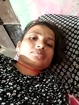 Snapshot of KIRTI12_HOT chatting on October 10, 2025, 3:46 pm KIRTI12 HOT online show from October 10, 2025, 3:46 pm