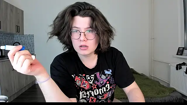 Snapshot of Derek_Shameless chatting on February 7, 2026, 4:26 pm Derek Shameless online show from February 7, 2026, 4:26 pm