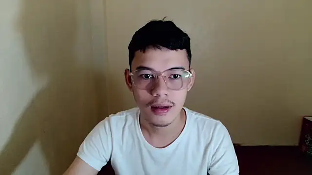 Snapshot of keirflorianxx chatting on September 25, 2025, 7:31 pm keirflorianxx online show from September 25, 2025, 7:31 pm