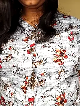 Snapshot of Marathi_rani2 chatting on January 13, 2026, 5:55 am Marathi rani2 online show from January 13, 2026, 5:55 am