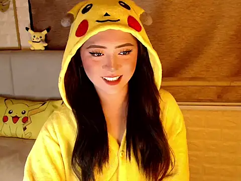 yourdevilsweettsx online show from April 10, 2026, 12:34 pm