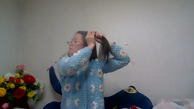 sweethanajapanese online show from December 22, 2025, 1:33 pm