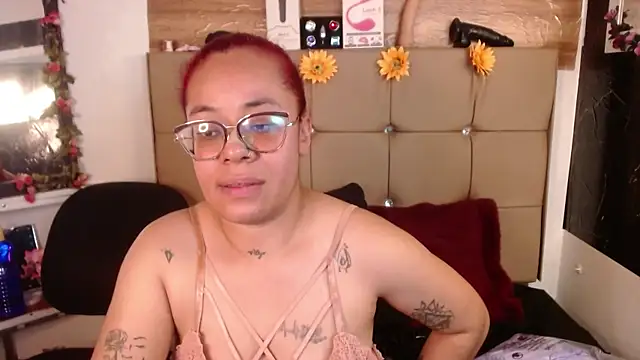 MIA  SPENCER online show from April 1, 2026, 6:05 pm