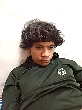 Snapshot of kittymutant99 chatting on February 22, 2026, 3:02 pm kittymutant99 online show from February 22, 2026, 3:02 pm