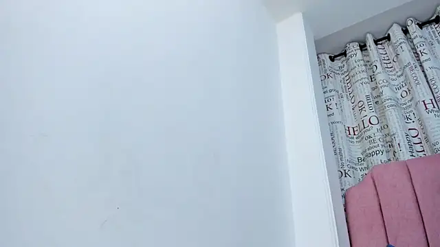 Snapshot of Sofia_summers chatting on November 20, 2025, 4:57 am Sofia summers online show from November 20, 2025, 4:57 am