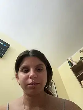 Snapshot of Brutecia2002 chatting on May 30, 2026, 7:41 pm Brutecia2002 online show from May 30, 2026, 7:41 pm