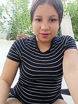 Shell Latina online show from November 3, 2025, 1:37 pm