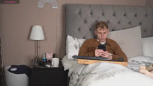 Snapshot of scottishtwink01 chatting on May 22, 2026, 10:52 pm scottishtwink01 online show from May 22, 2026, 10:52 pm