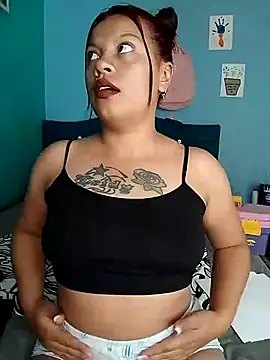 Snapshot of paola-yandex28 chatting on October 2, 2025, 4:32 pm paola-yandex28 online show from October 2, 2025, 4:32 pm