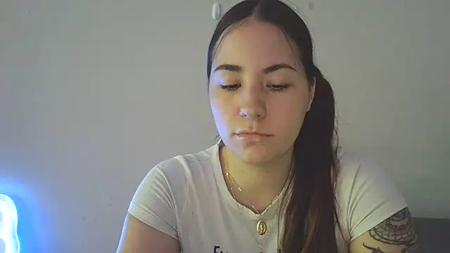 abimusic99 online show from April 21, 2026, 4:57 pm