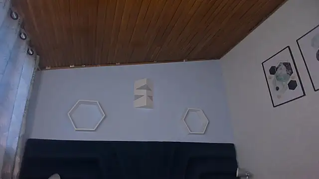 artemis nyx online show from November 4, 2025, 8:12 pm