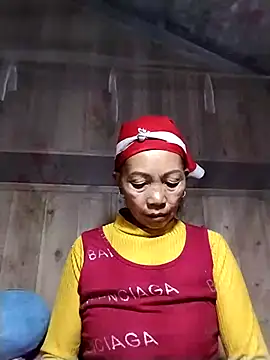 -Xuka-200 online show from December 17, 2025, 12:32 pm